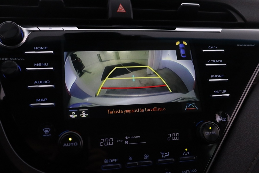 Toyota Camry vaihtoauto