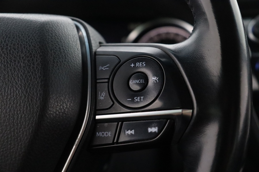 Toyota Camry vaihtoauto