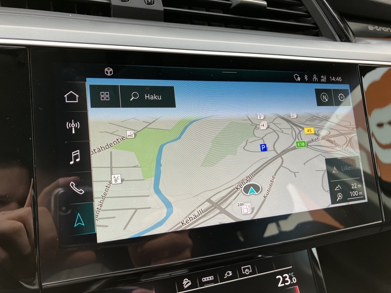 Audi e-tron vaihtoauto