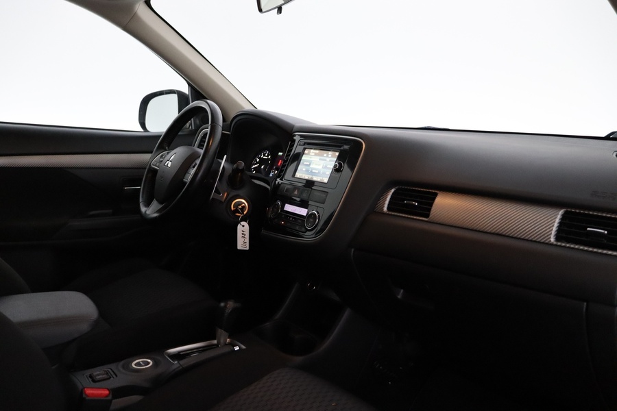 Mitsubishi Outlander vaihtoauto