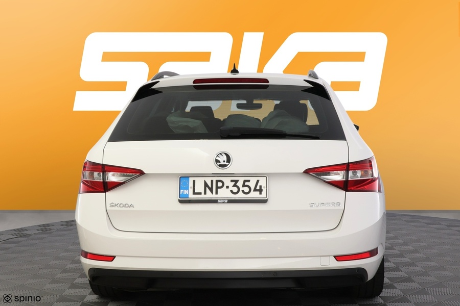 Skoda Superb vaihtoauto