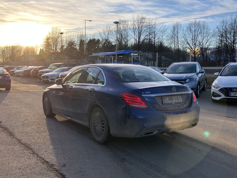 Mercedes-Benz C vaihtoauto