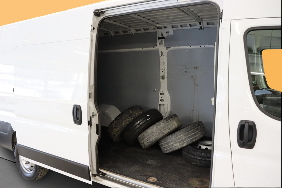 Peugeot Boxer vaihtoauto