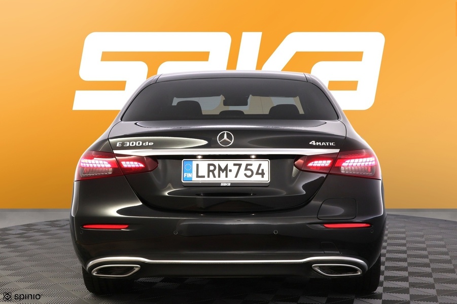 Mercedes-Benz E vaihtoauto