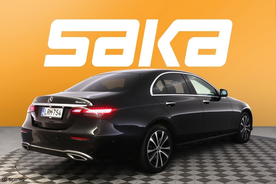 Mercedes-Benz E vaihtoauto