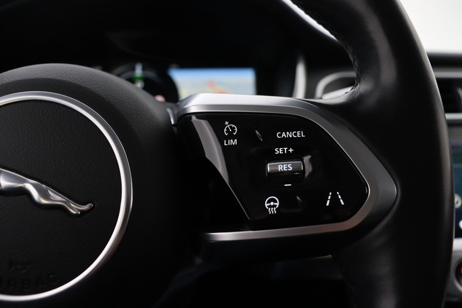 Jaguar I-PACE vaihtoauto