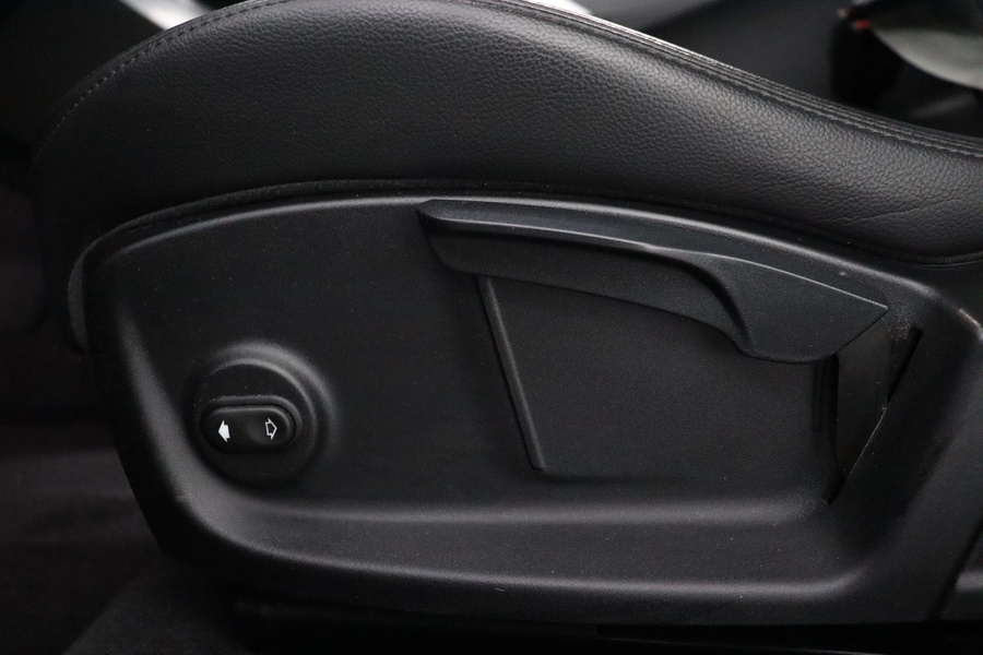 Jaguar I-PACE vaihtoauto