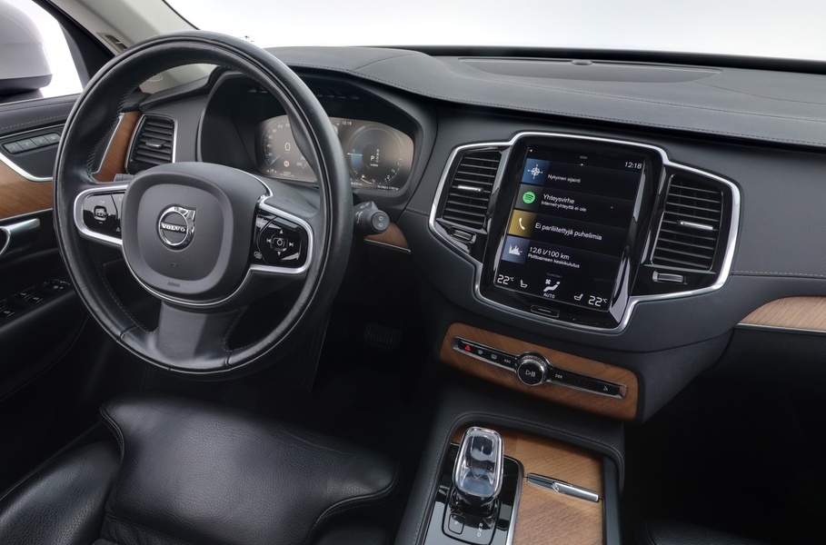 Volvo XC90 vaihtoauto