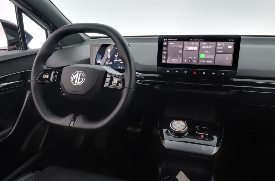 MG MG4 vaihtoauto