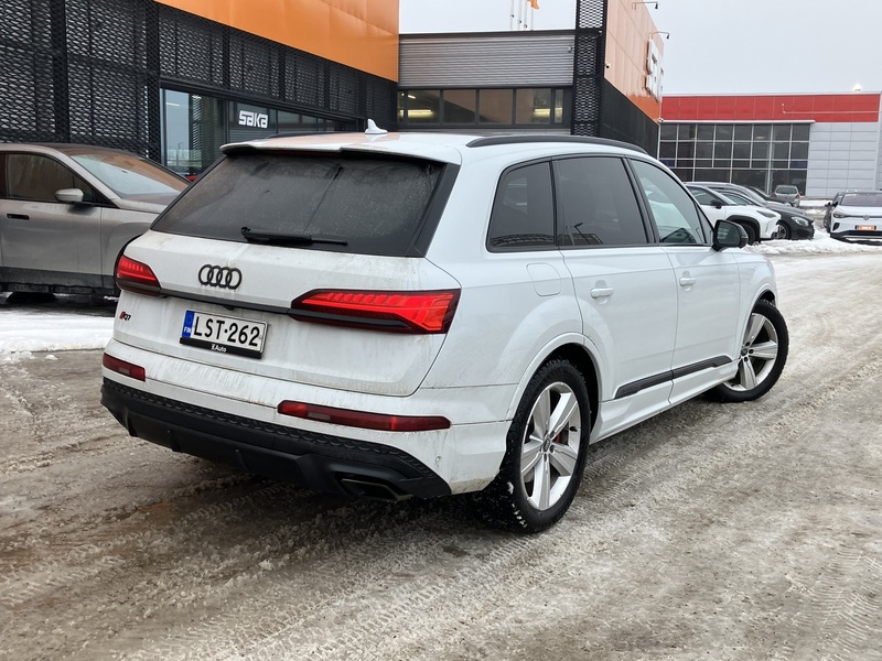 Audi Q7 vaihtoauto