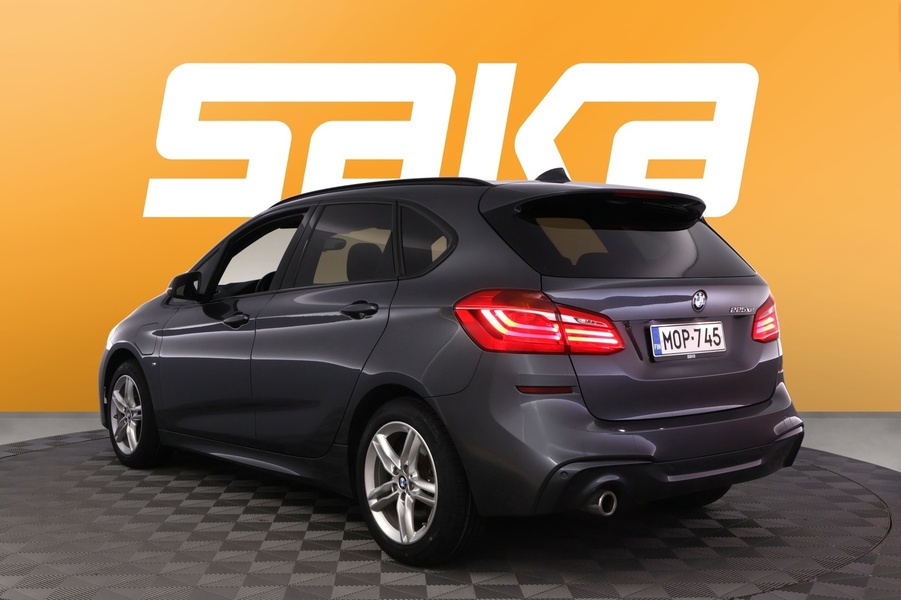 BMW 225 vaihtoauto