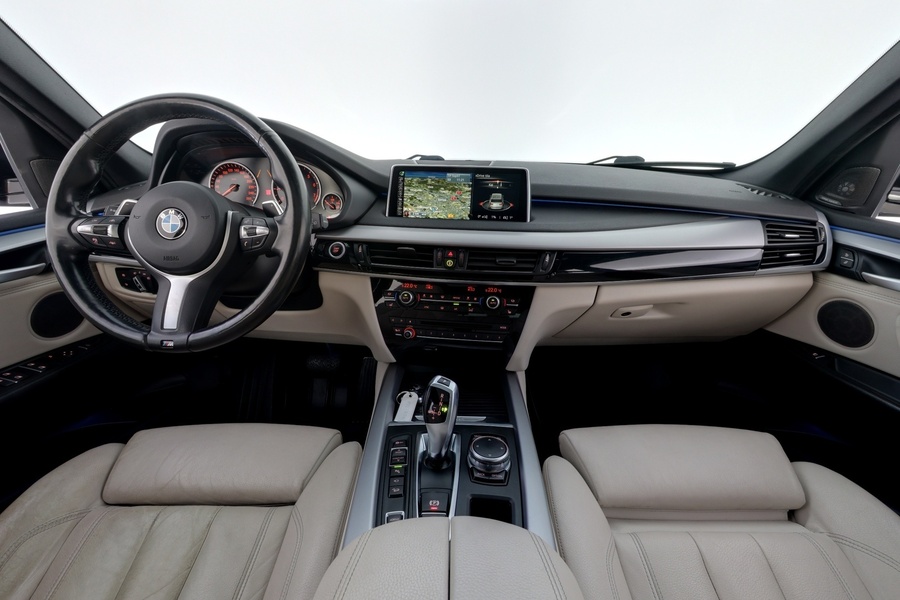 BMW X5 vaihtoauto
