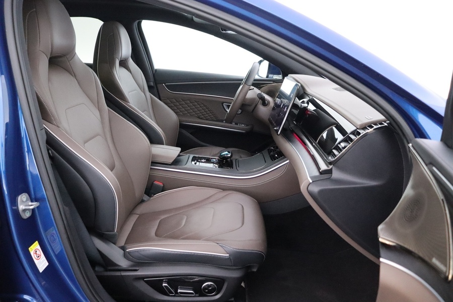 BYD Han vaihtoauto