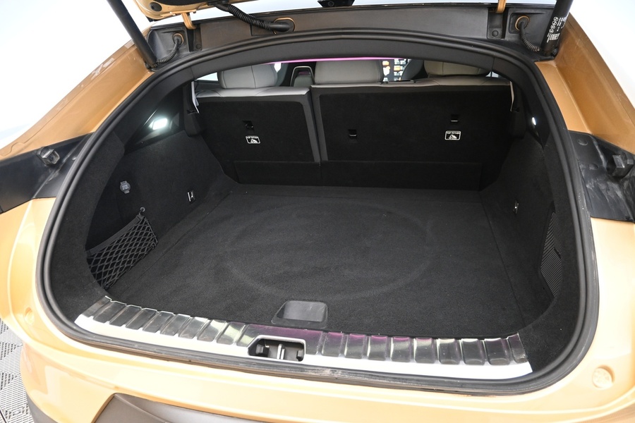 Polestar 4 vaihtoauto