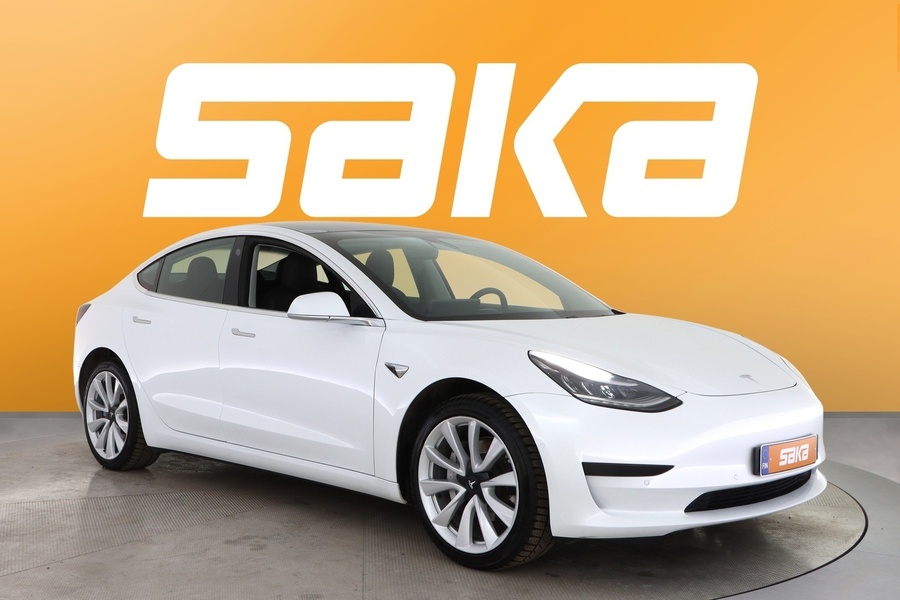 Tesla Model 3 vaihtoauto