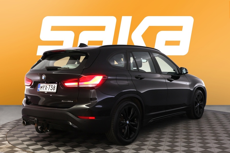 BMW X1 vaihtoauto
