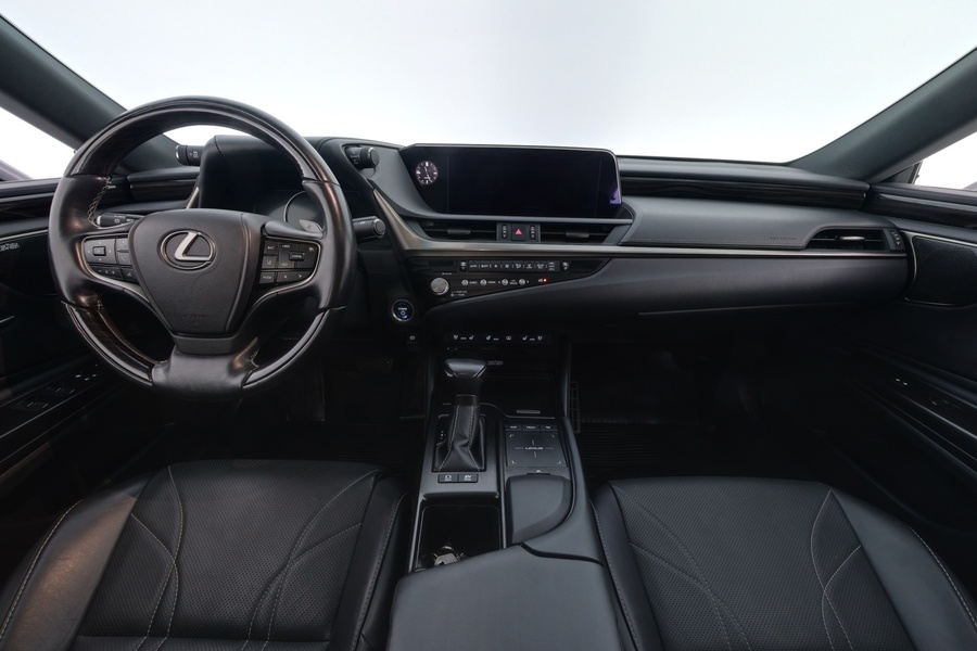 Lexus ES vaihtoauto