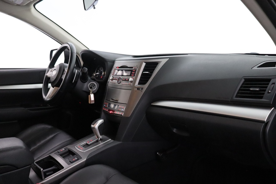 Subaru Outback vaihtoauto