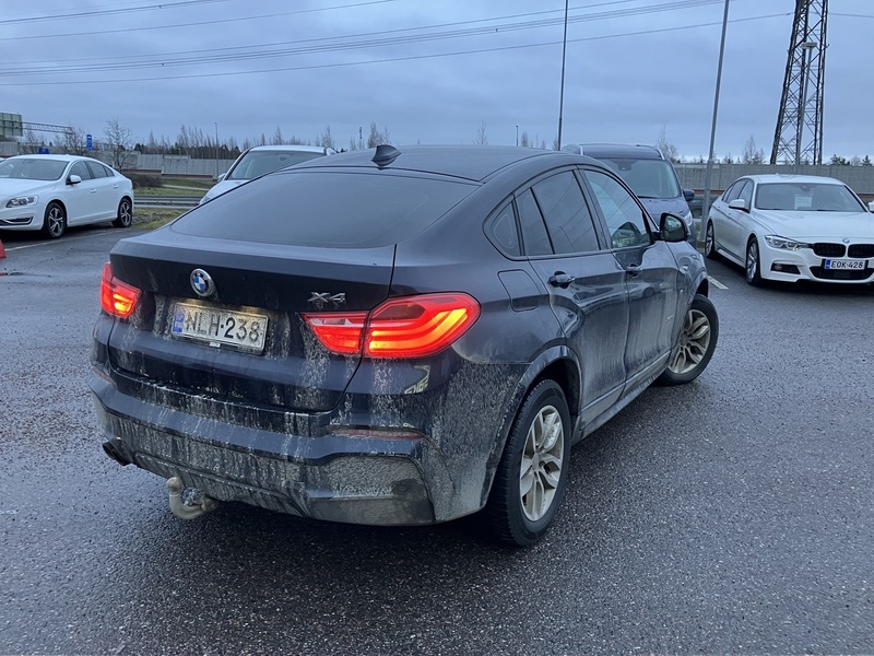 BMW X4 vaihtoauto
