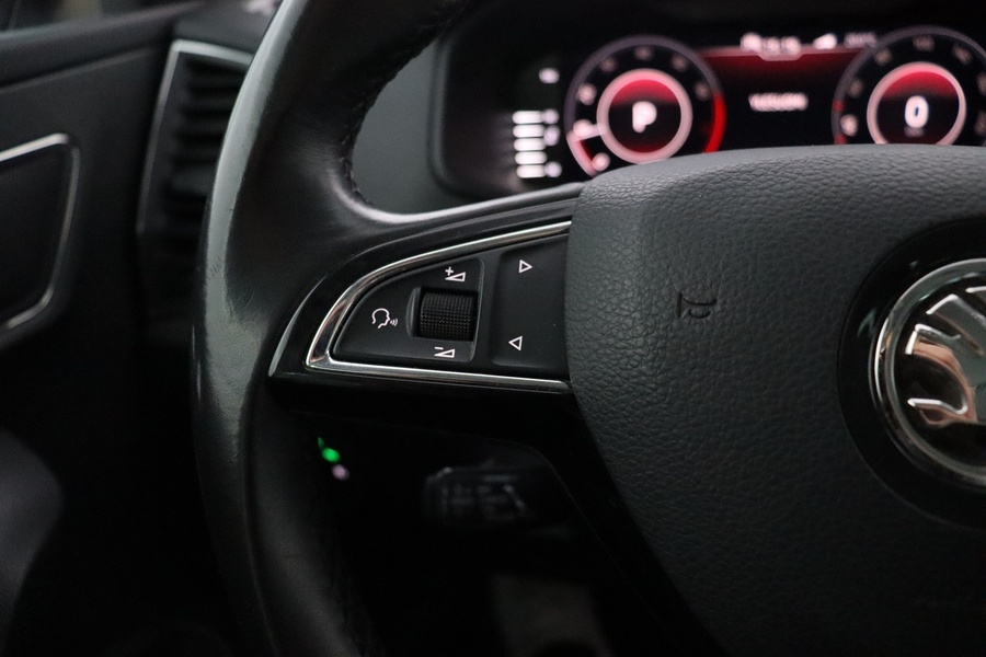 Skoda Karoq vaihtoauto