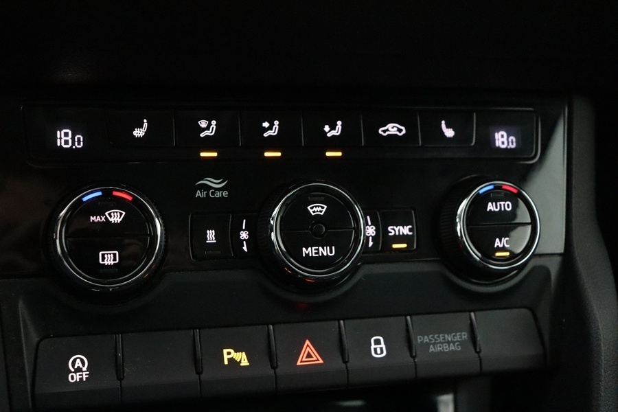 Skoda Karoq vaihtoauto