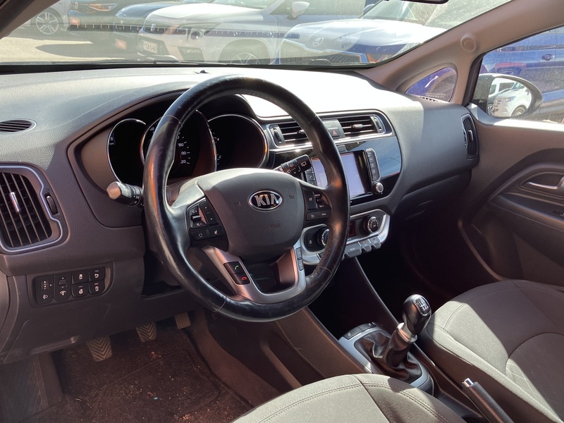Kia Rio vaihtoauto