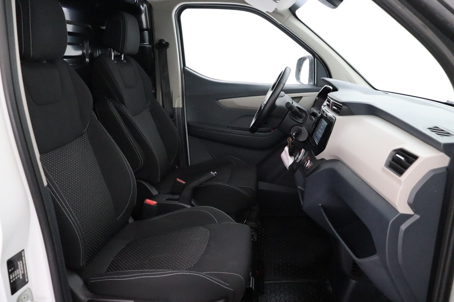 Maxus e-Deliver 3 vaihtoauto