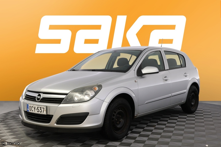 Opel Astra vaihtoauto