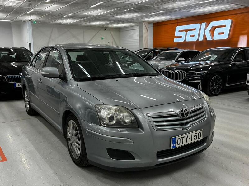 Toyota Avensis vaihtoauto
