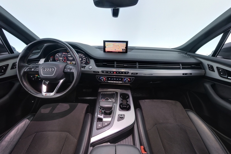 Audi Q7 vaihtoauto