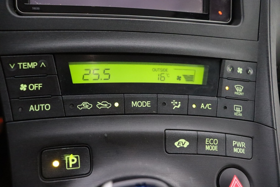 Toyota Prius vaihtoauto