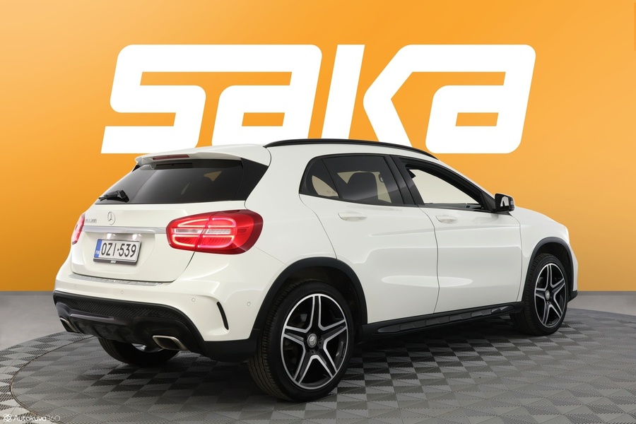 Mercedes-Benz GLA vaihtoauto
