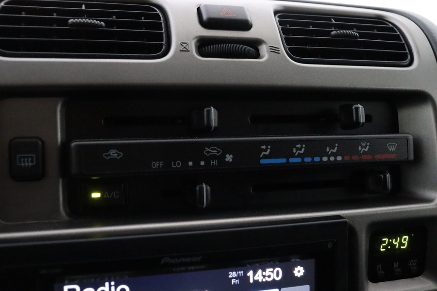 Toyota Hiace vaihtoauto