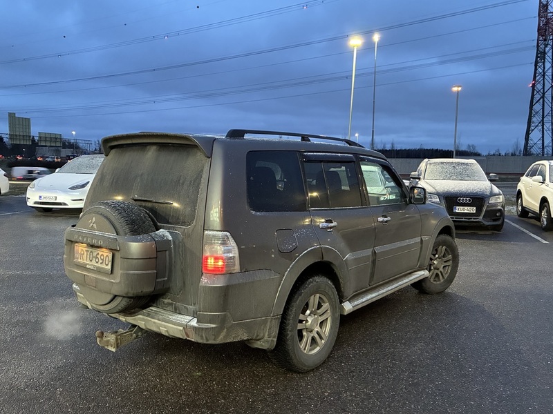 Mitsubishi Pajero vaihtoauto