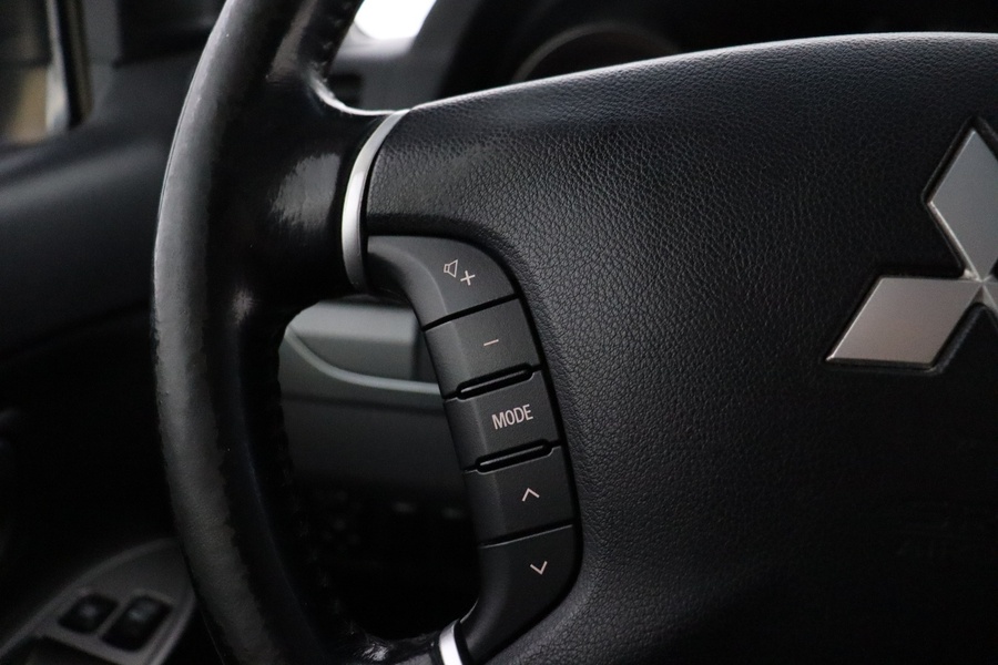 Mitsubishi Pajero vaihtoauto