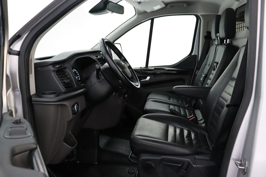 Ford Transit Custom vaihtoauto