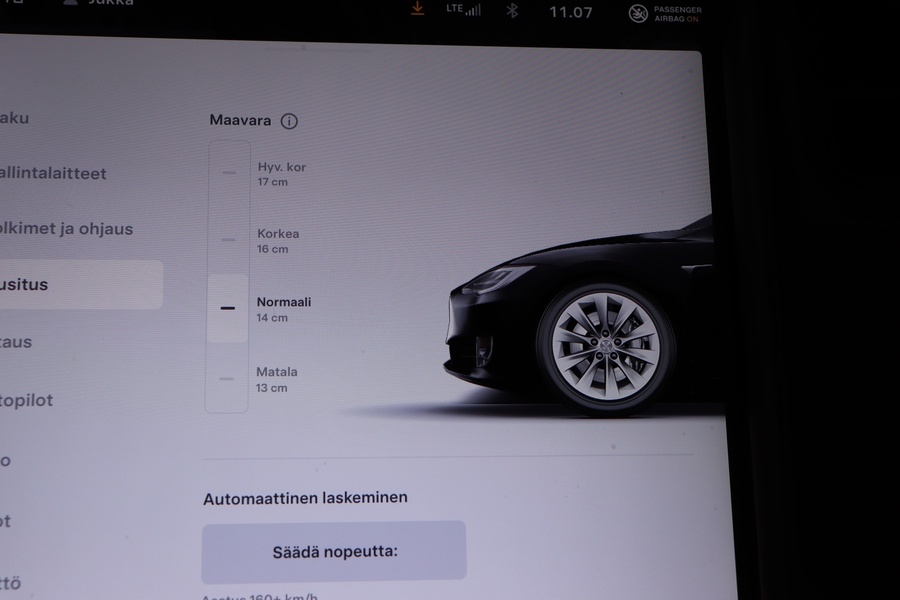 Tesla Model S vaihtoauto