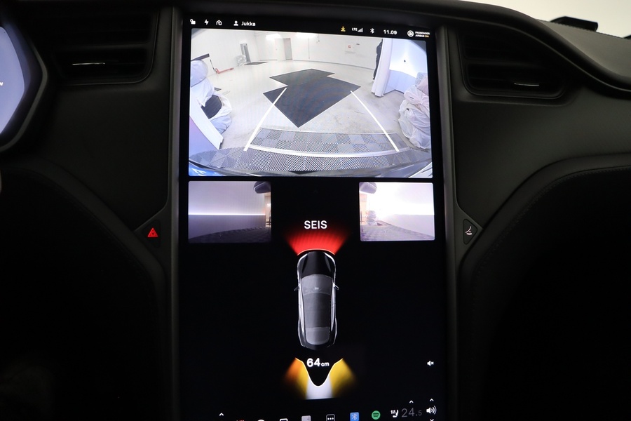 Tesla Model S vaihtoauto