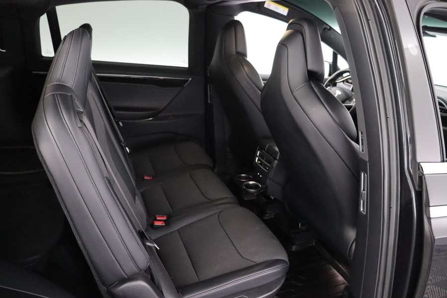 Tesla Model X vaihtoauto