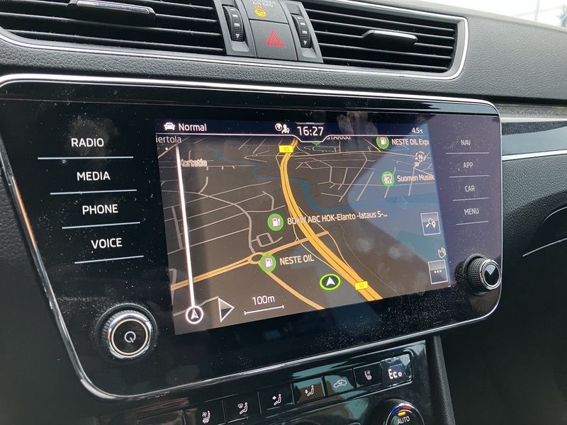 Skoda Superb vaihtoauto