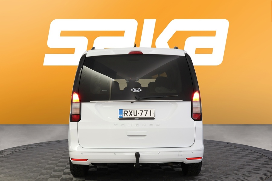 Ford Tourneo Connect vaihtoauto
