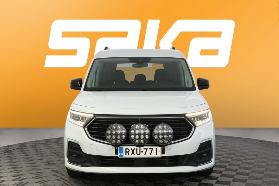 Ford Tourneo Connect vaihtoauto