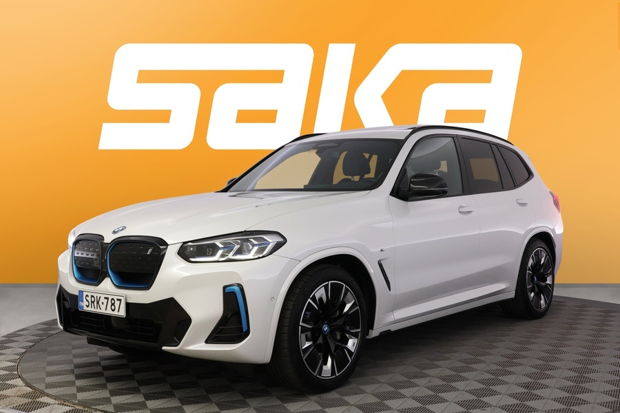 BMW iX3 vaihtoauto