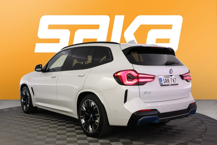 BMW iX3 vaihtoauto