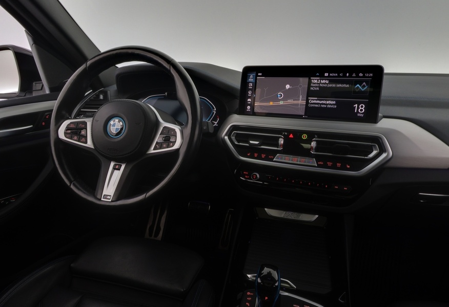 BMW iX3 vaihtoauto