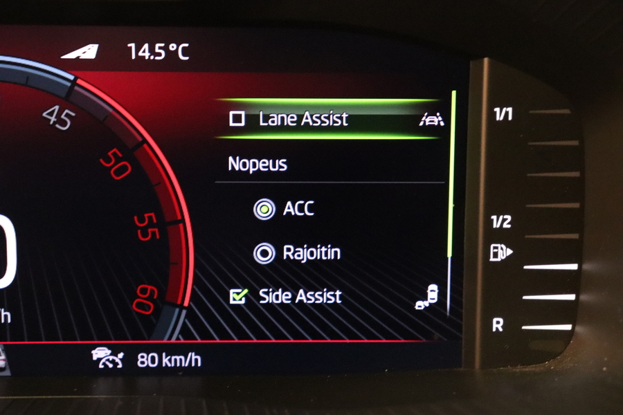 Skoda Karoq vaihtoauto