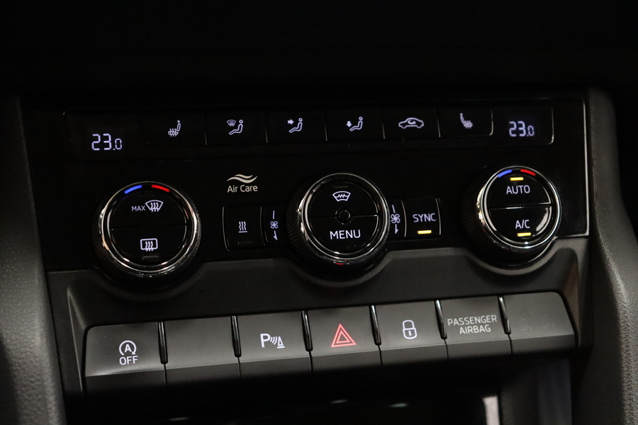 Skoda Karoq vaihtoauto