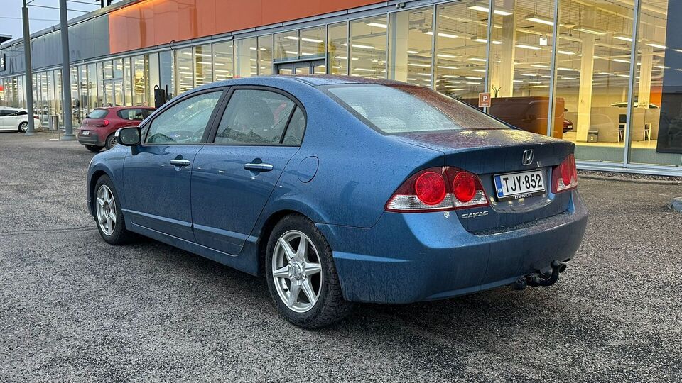 Honda Civic vaihtoauto