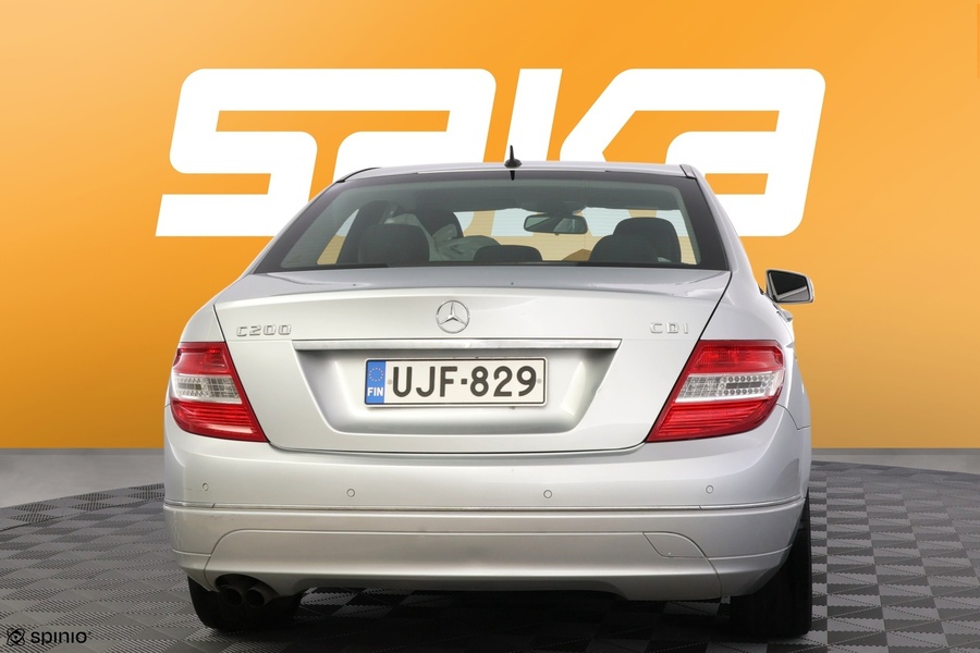 Mercedes-Benz C vaihtoauto