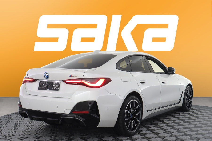 BMW i4 M50 vaihtoauto